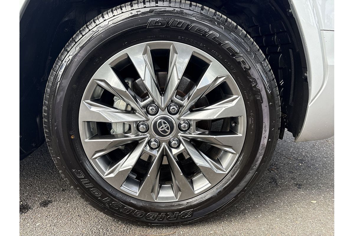 2023 Toyota Landcruiser Sahara ZX FJA300R
