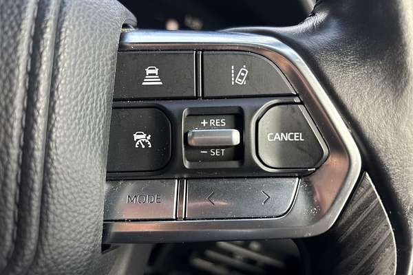 2023 Toyota Landcruiser Sahara ZX FJA300R