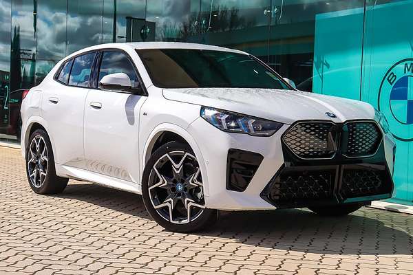 2024 BMW iX2 xDrive30 M Sport U10