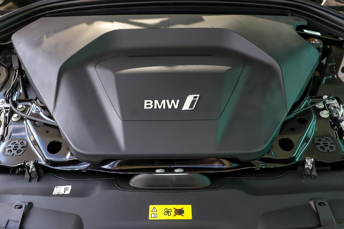 2024 BMW iX2 xDrive30 M Sport U10