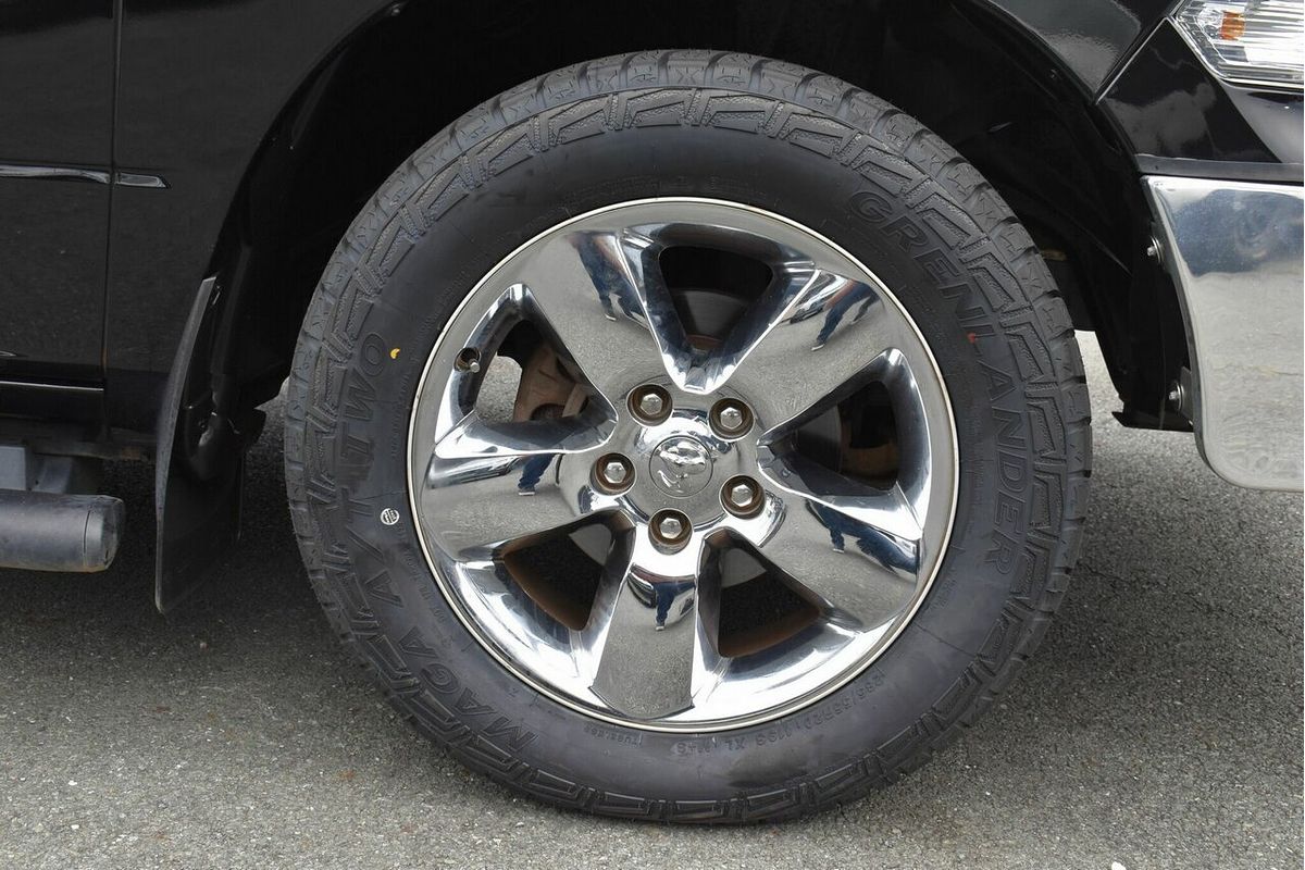 2019 RAM 1500 Express RamBox DS 4X4