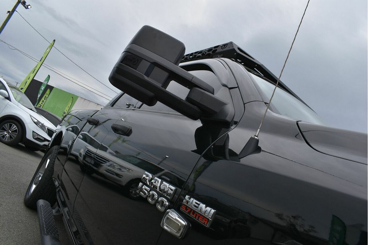 2019 RAM 1500 Express RamBox DS 4X4