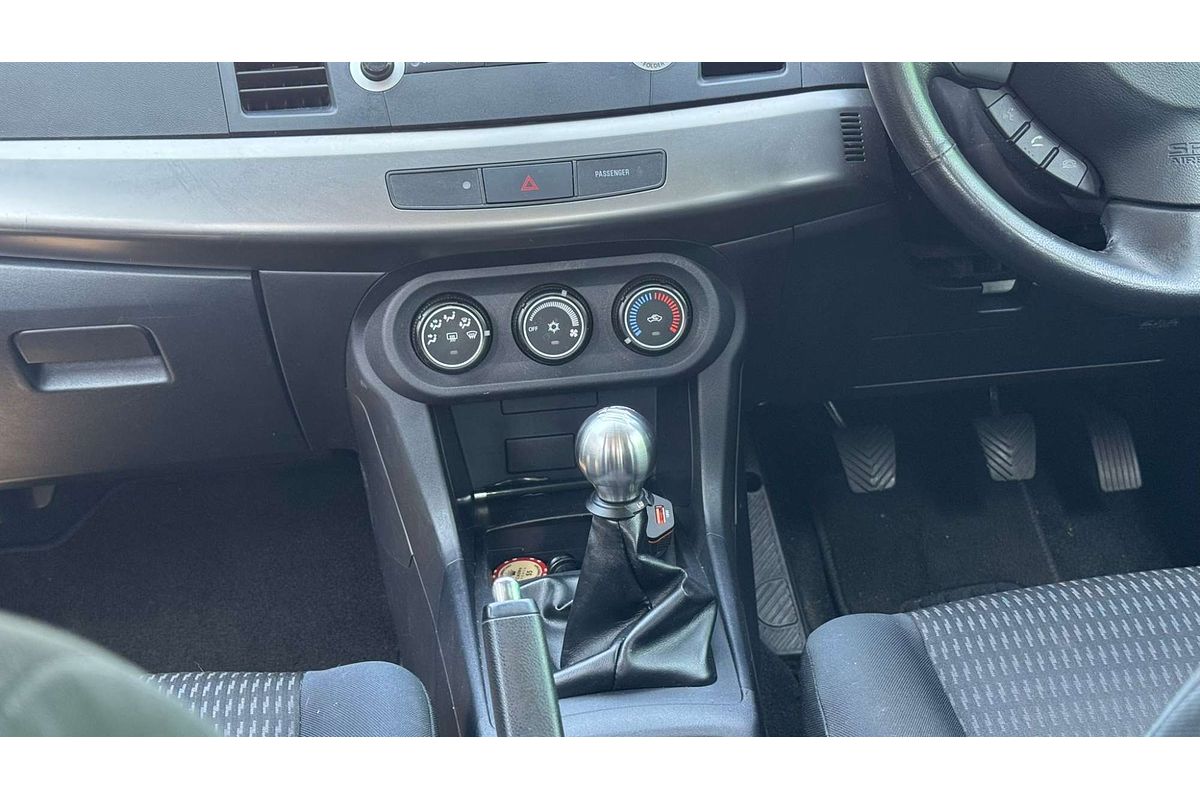 2012 Mitsubishi Lancer ES CJ