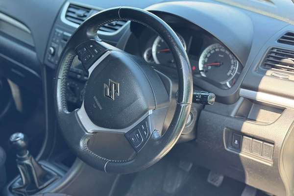 2016 Suzuki Swift GL FZ