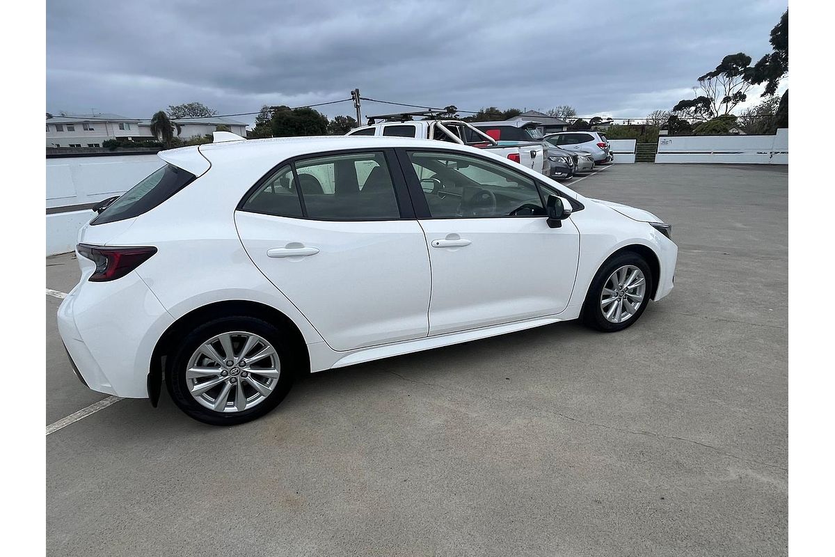 2024 Toyota Corolla Ascent Sport MZEA12R