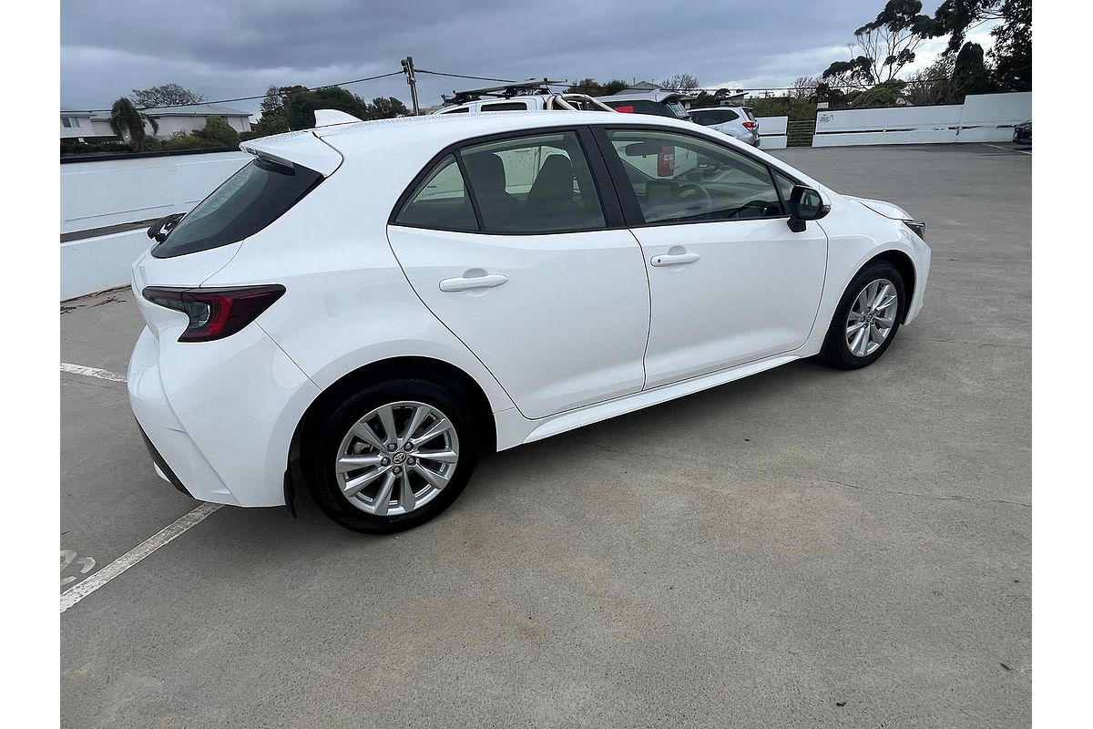 2024 Toyota Corolla Ascent Sport MZEA12R