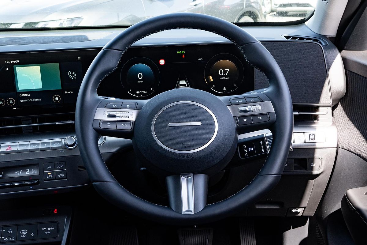 2025 Hyundai Kona Premium SX2.V3