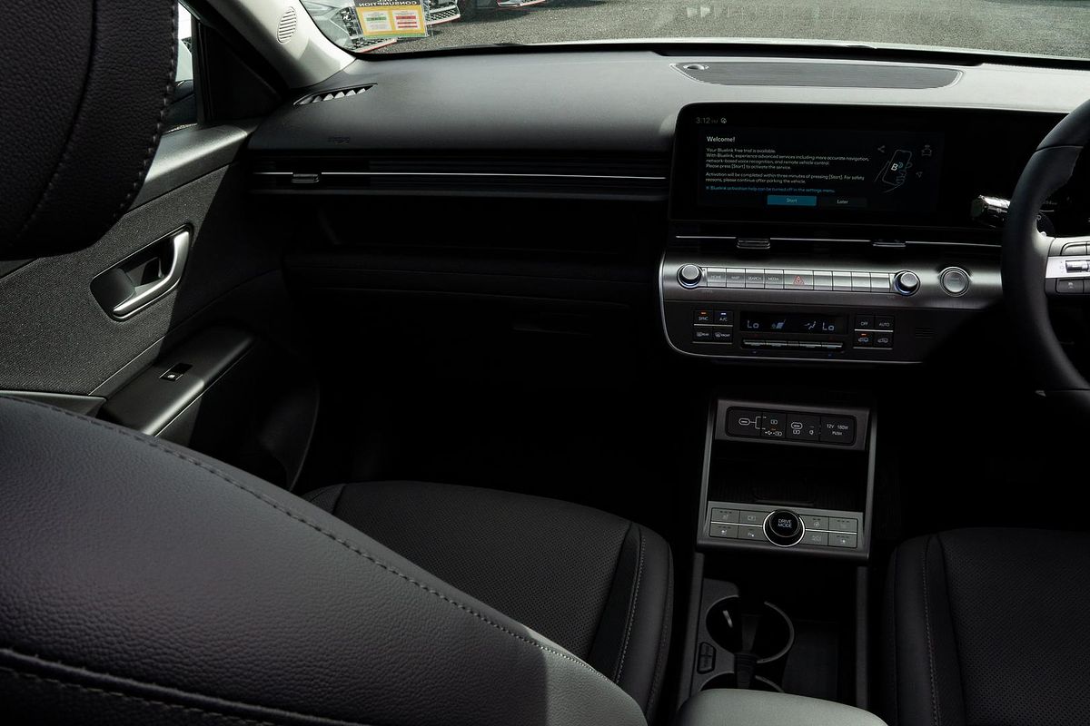 2025 Hyundai Kona Premium SX2.V3