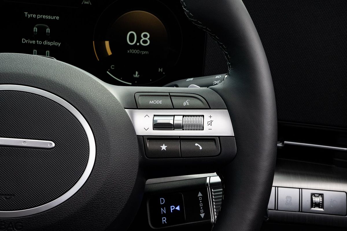 2025 Hyundai Kona Premium SX2.V3