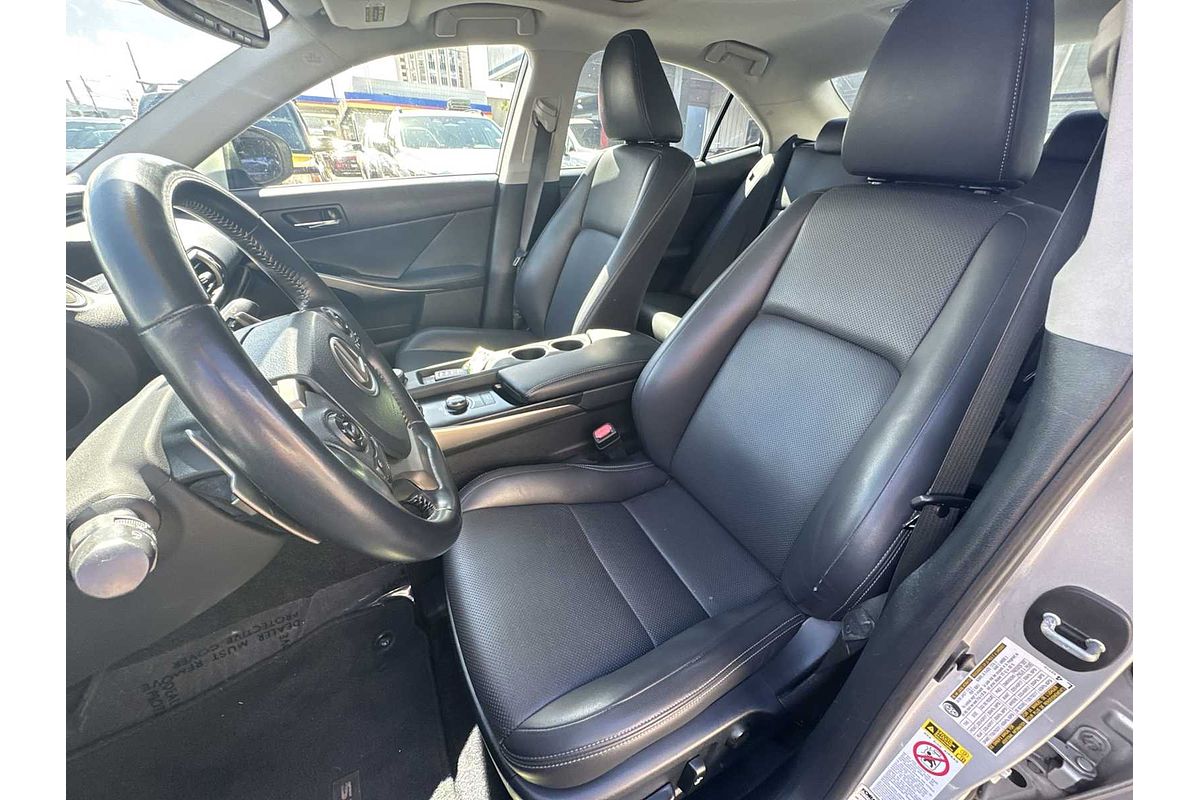 2014 Lexus IS