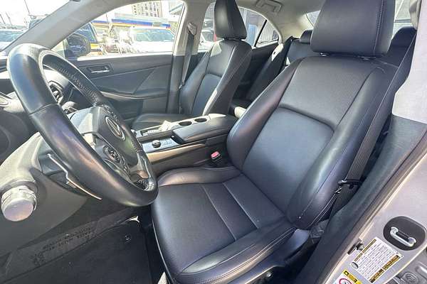 2014 Lexus IS