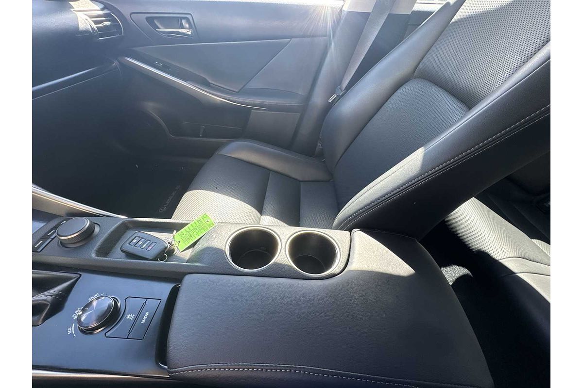 2014 Lexus IS