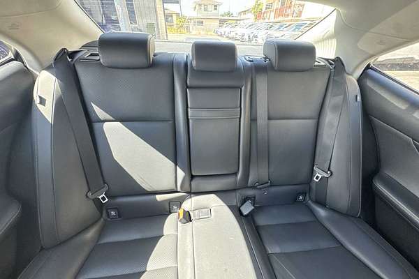 2014 Lexus IS