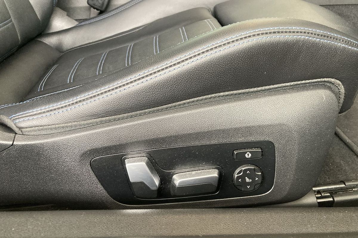 2022 BMW 2 Series M240i xDrive G42