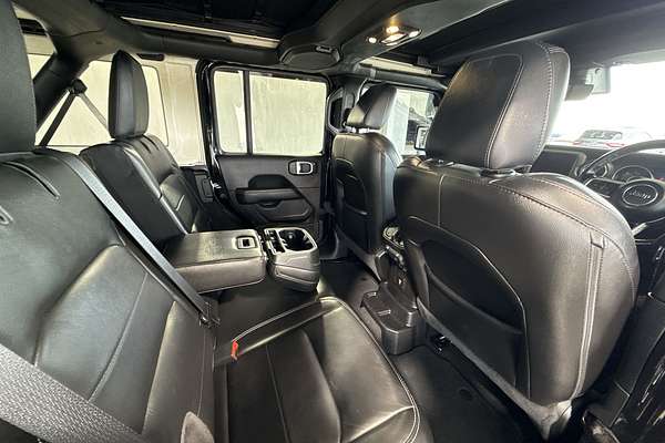 2021 Jeep Wrangler Unlimited Overland JL