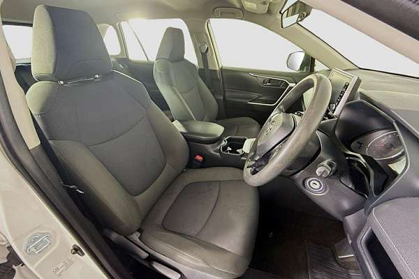2020 Toyota RAV4 GX MXAA52R