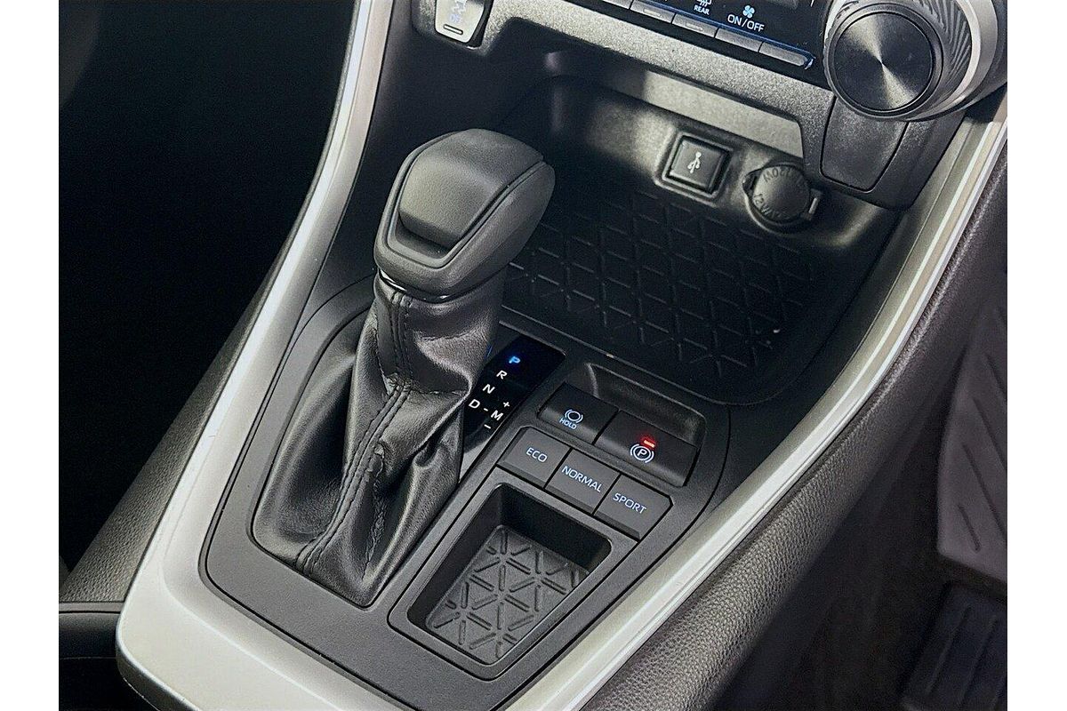 2020 Toyota RAV4 GX MXAA52R