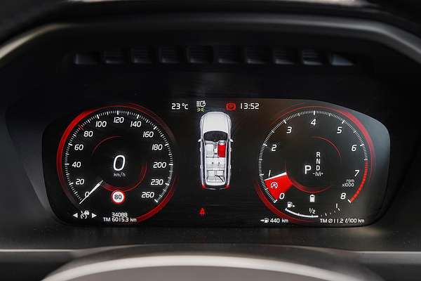 2022 Volvo XC90 B6 Inscription