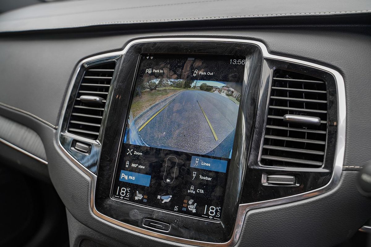 2022 Volvo XC90 B6 Inscription