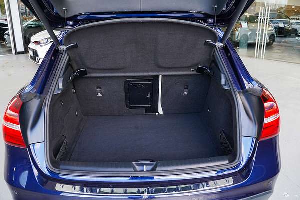 2017 Mercedes-Benz GLA-Class GLA250 X156