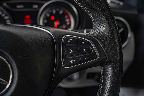 2017 Mercedes-Benz GLA-Class GLA250 X156