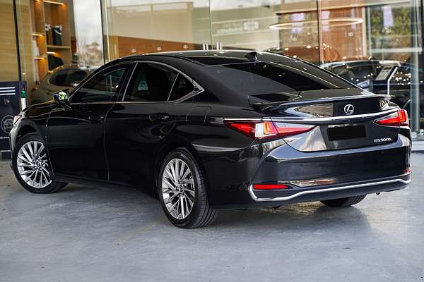 2023 Lexus ES ES300h Sports Luxury AXZH10R