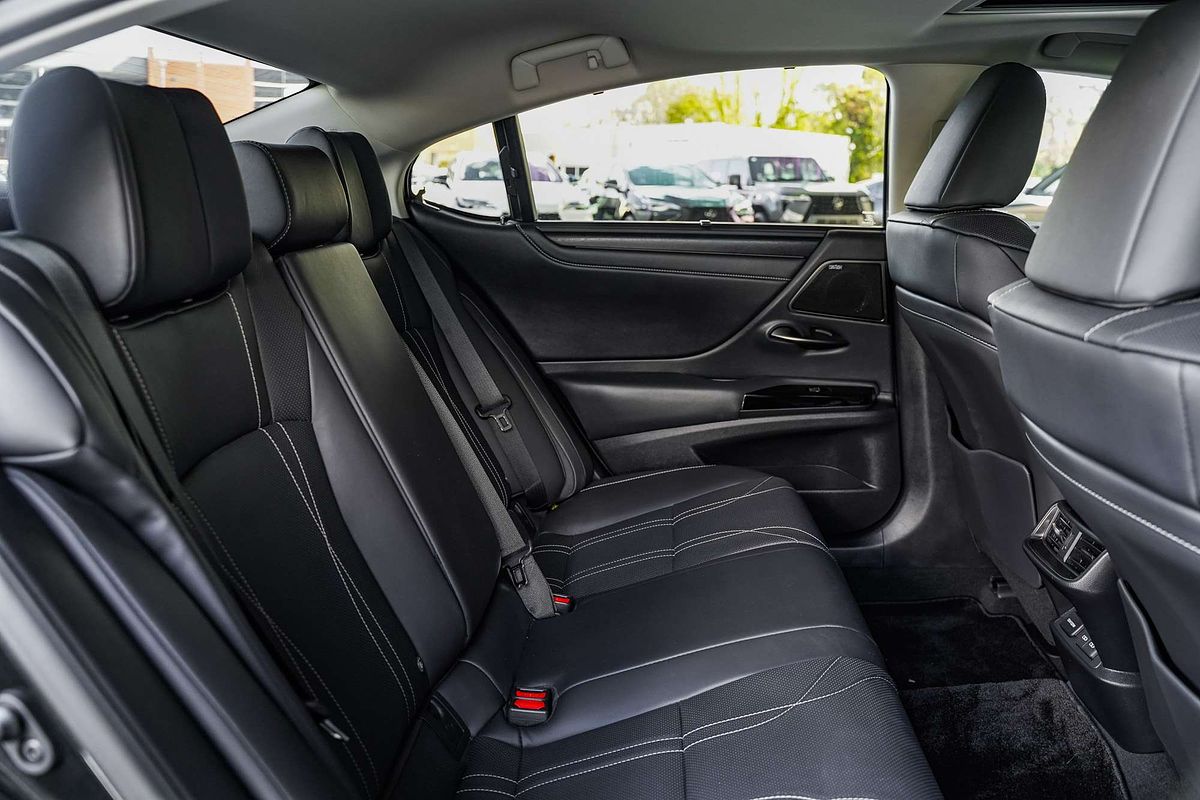 2023 Lexus ES ES300h Sports Luxury AXZH10R