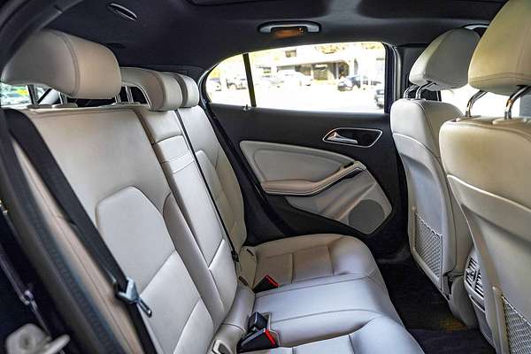 2017 Mercedes-Benz GLA-Class GLA250 X156