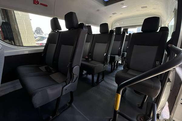 2020 Toyota Hiace Commuter GDH322R ELWB High Roof