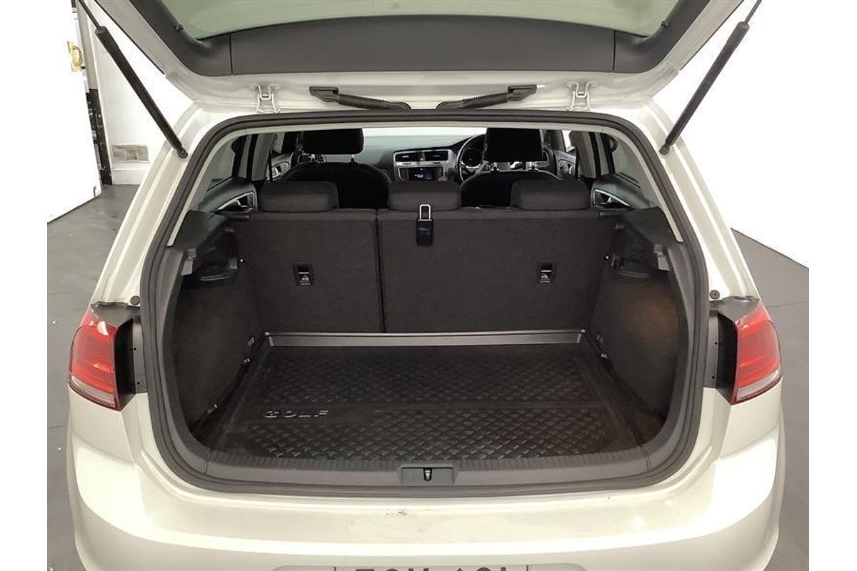 2017 Volkswagen Golf 92TSI 7