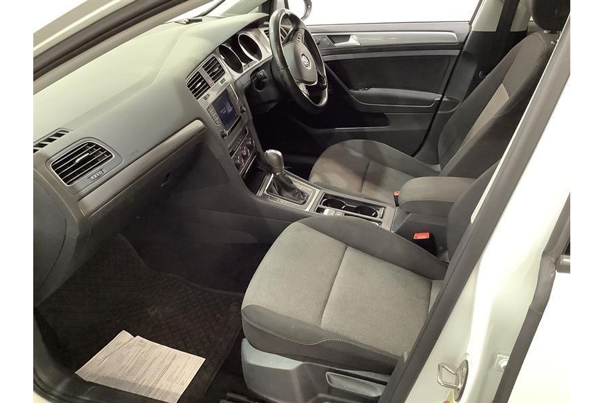 2017 Volkswagen Golf 92TSI 7