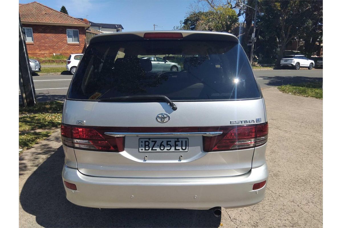 2005 Toyota Estima Aeras ACR40