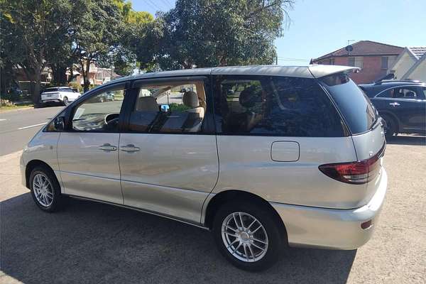 2005 Toyota Estima Aeras ACR40