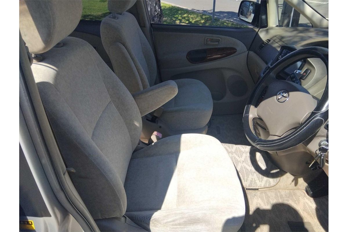 2005 Toyota Estima Aeras ACR40