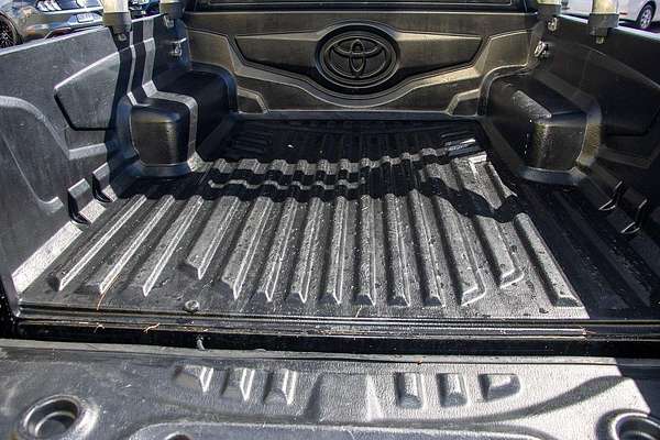 2013 Toyota Hilux SR5 KUN26R 4X4