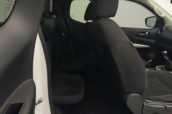 2019 Nissan Navara ST D23 Series 3 4X4