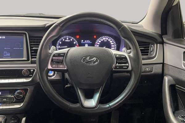 2019 Hyundai Sonata Active LF4