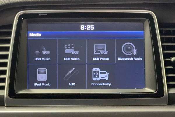 2019 Hyundai Sonata Active LF4