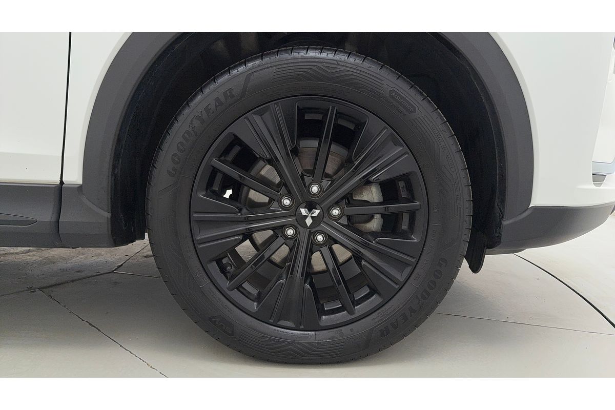 2019 Mitsubishi Eclipse Cross Black Edition YA