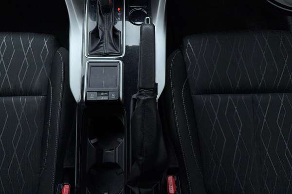 2019 Mitsubishi Eclipse Cross Black Edition YA