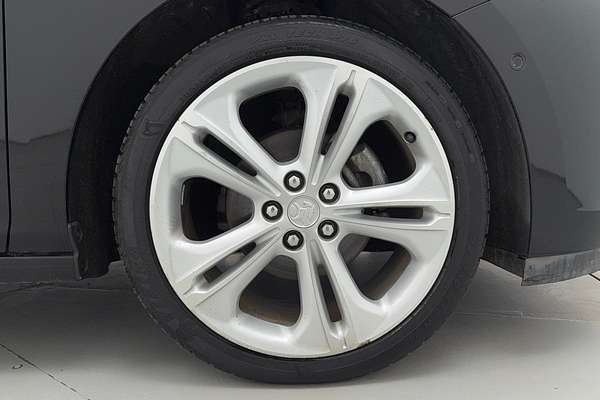 2017 Holden Astra LTZ BL
