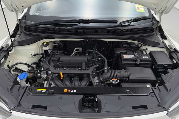 2022 Kia Stonic S YB