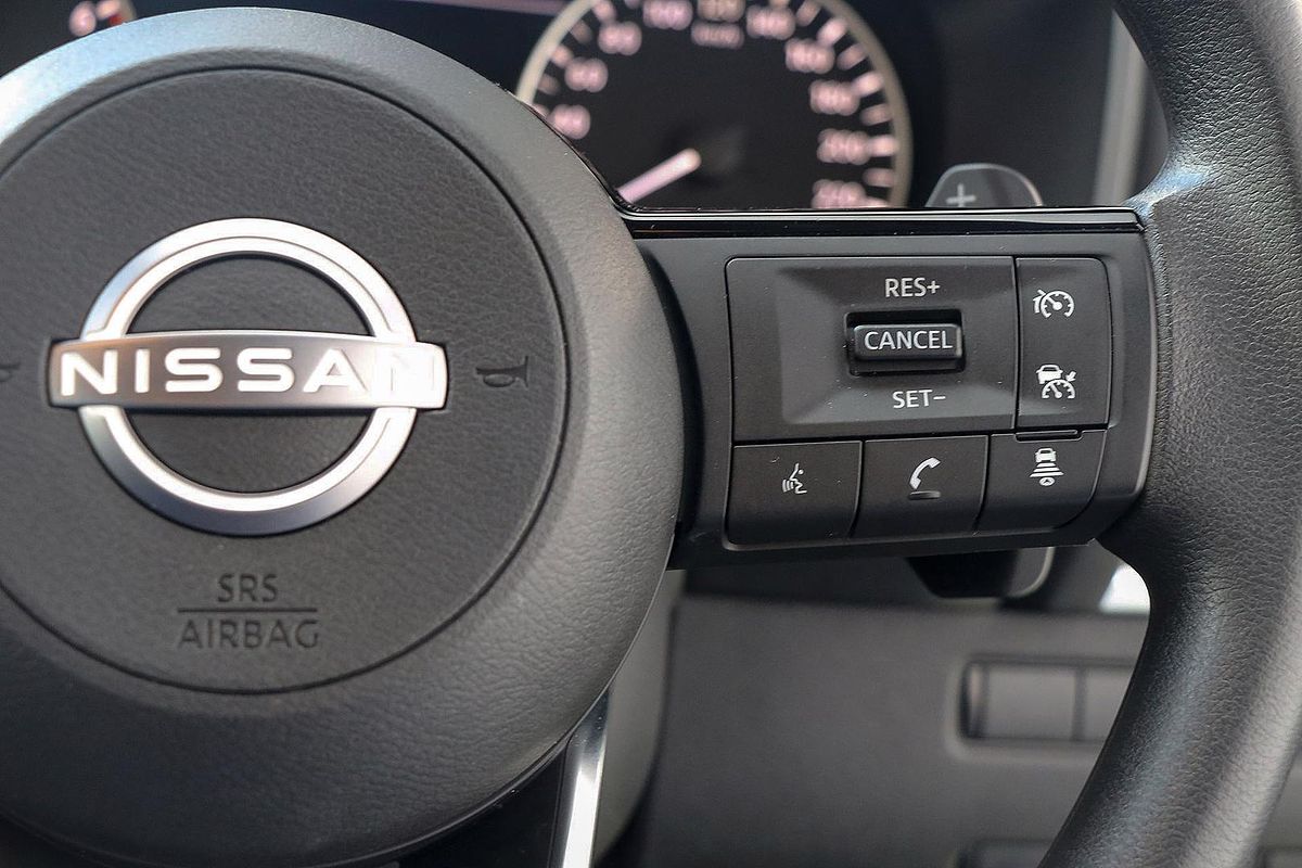 2024 Nissan X-TRAIL ST T33