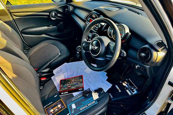 2015 MINI ONE  F55