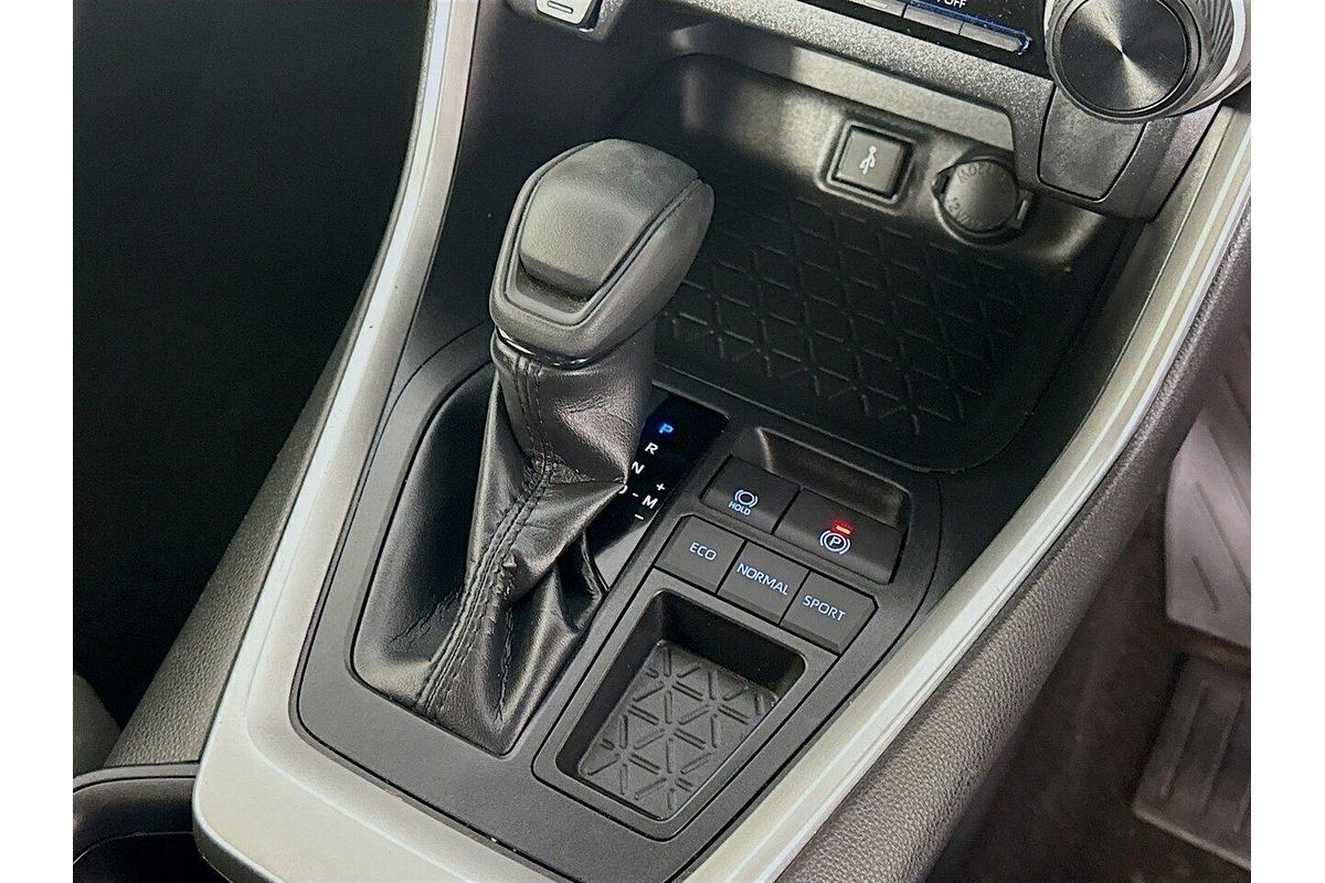 2020 Toyota RAV4 GX MXAA52R