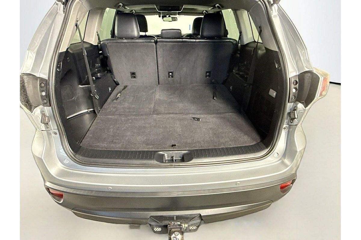 2016 Toyota Kluger Grande GSU55R