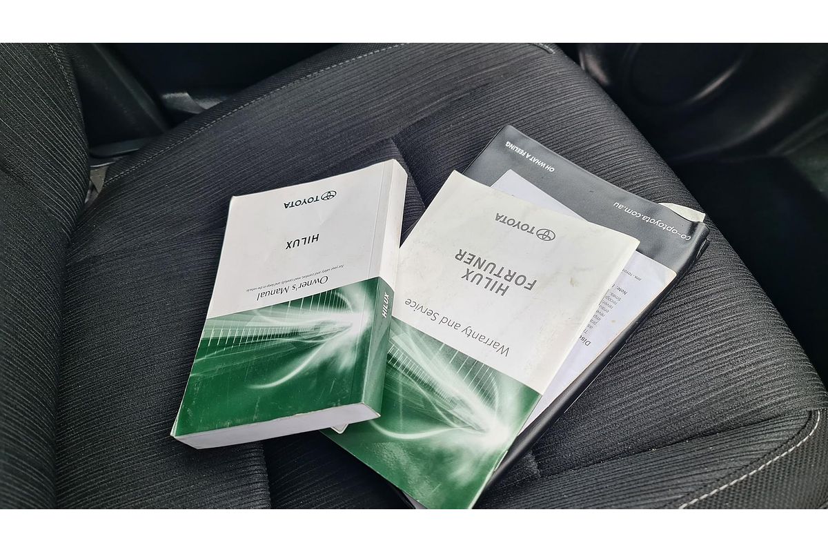 2021 Toyota Hilux SR GUN126R 4X4