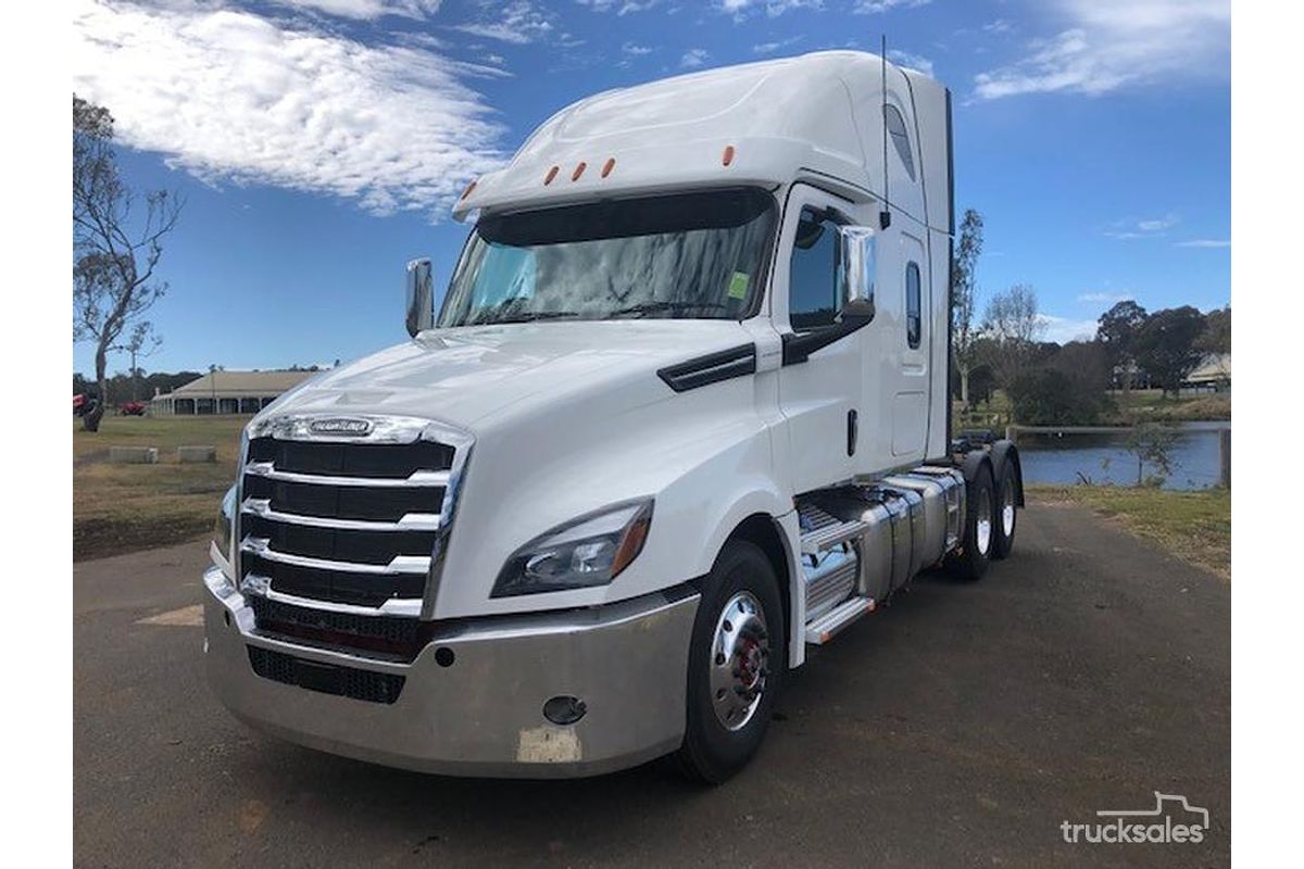 2023 Freightliner Cascadia 126