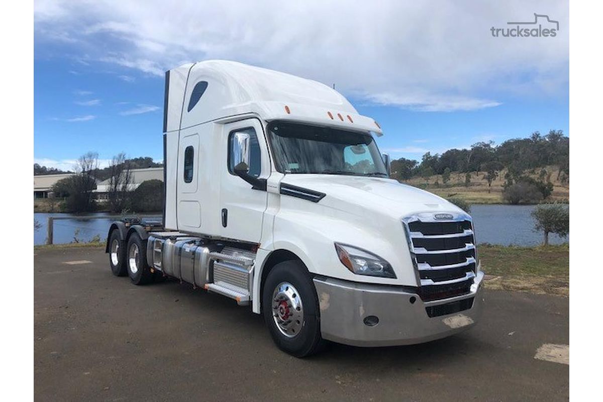 2023 Freightliner Cascadia 126