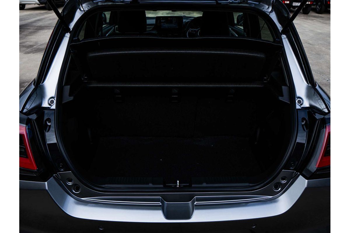 2025 Suzuki Swift Hybrid GLX UZ